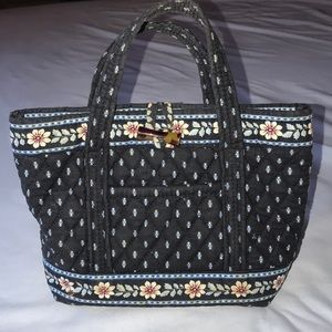 Super cute Vera Bradley bag 💕